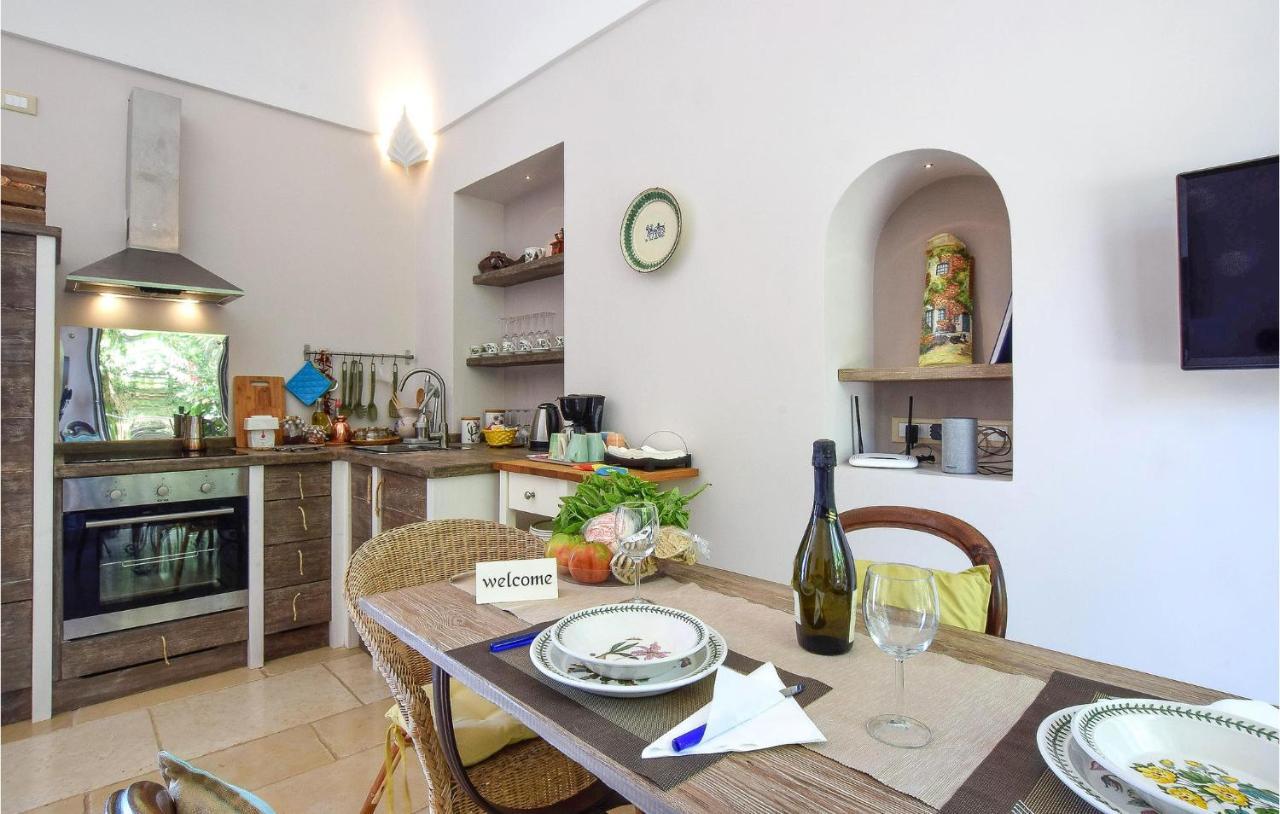 Cozy Apartment In Massa Lubrense Extérieur photo